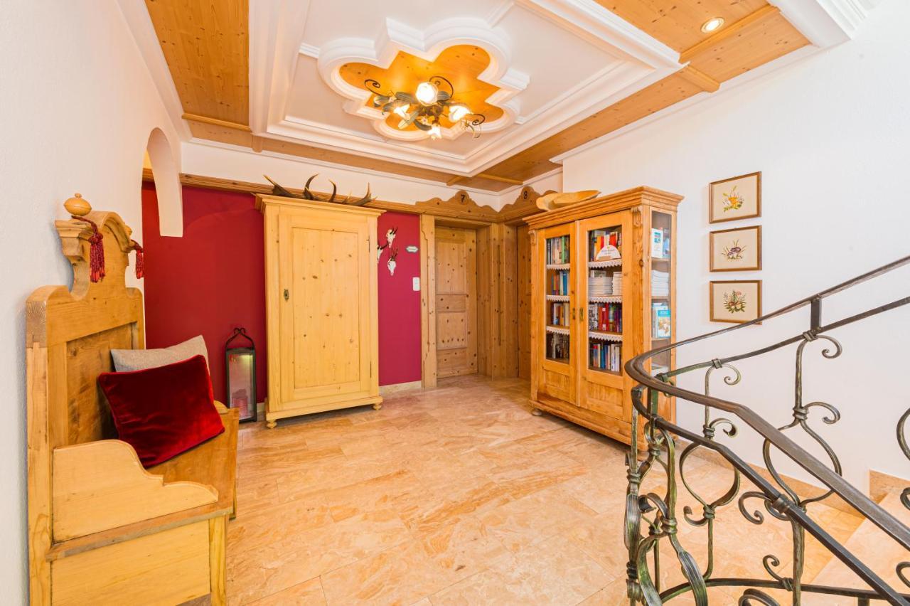 Apartments Tirolerhaus Кёссен Экстерьер фото