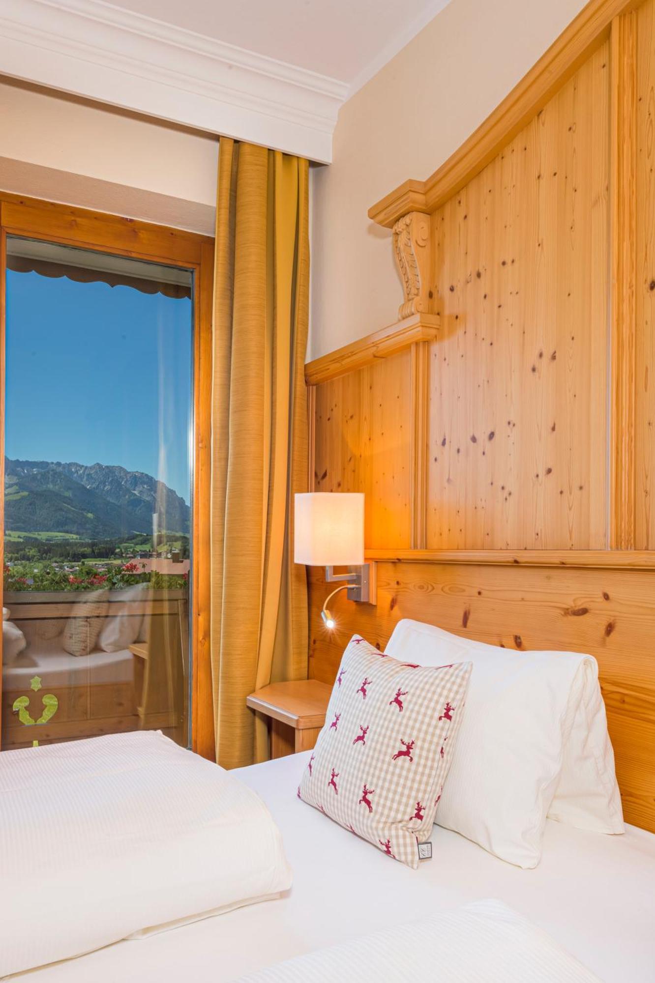 Apartments Tirolerhaus Кёссен Номер фото